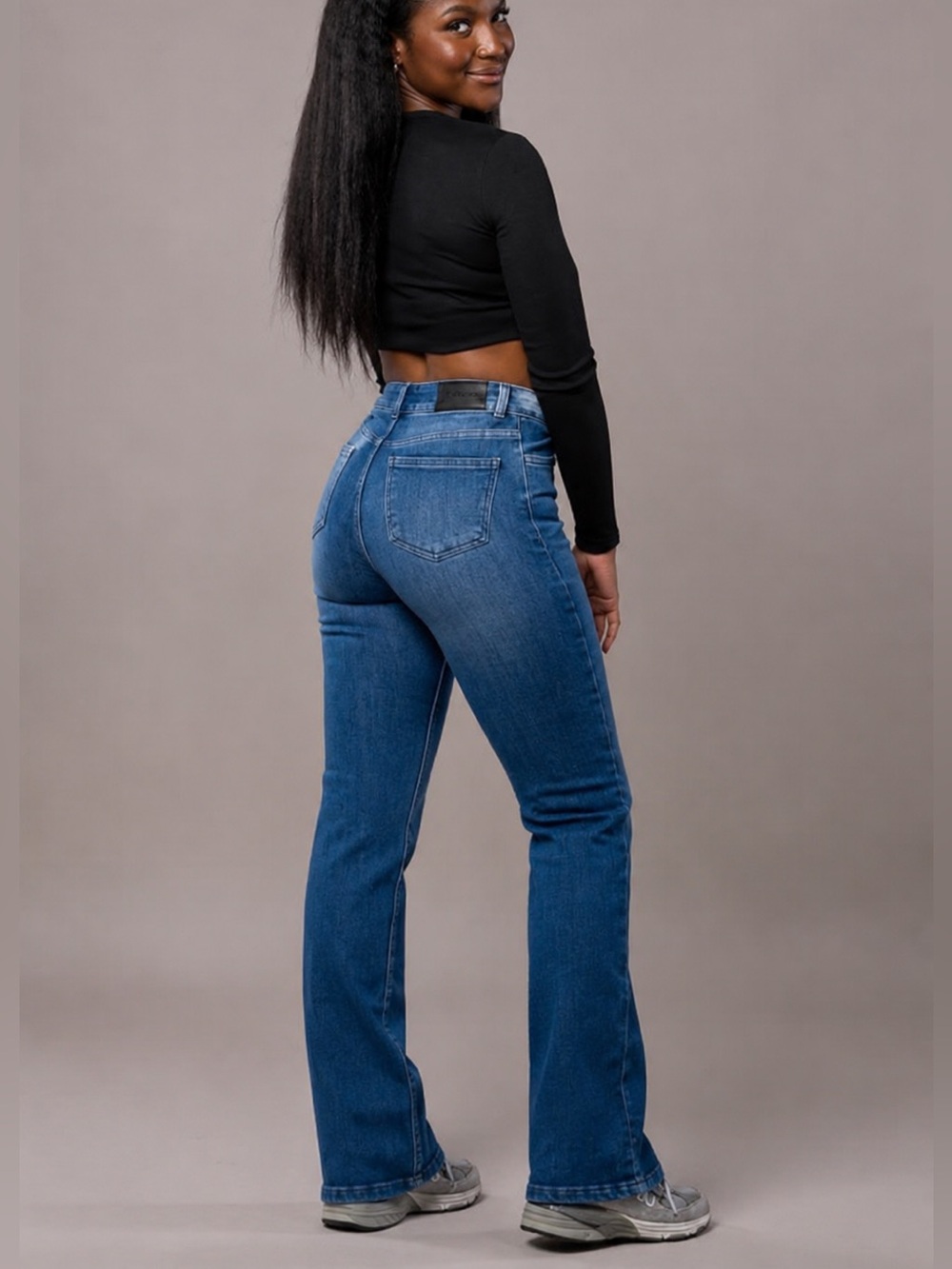 Like new FITJEANS straight leg jeans sapphire blue -hemmed 💙